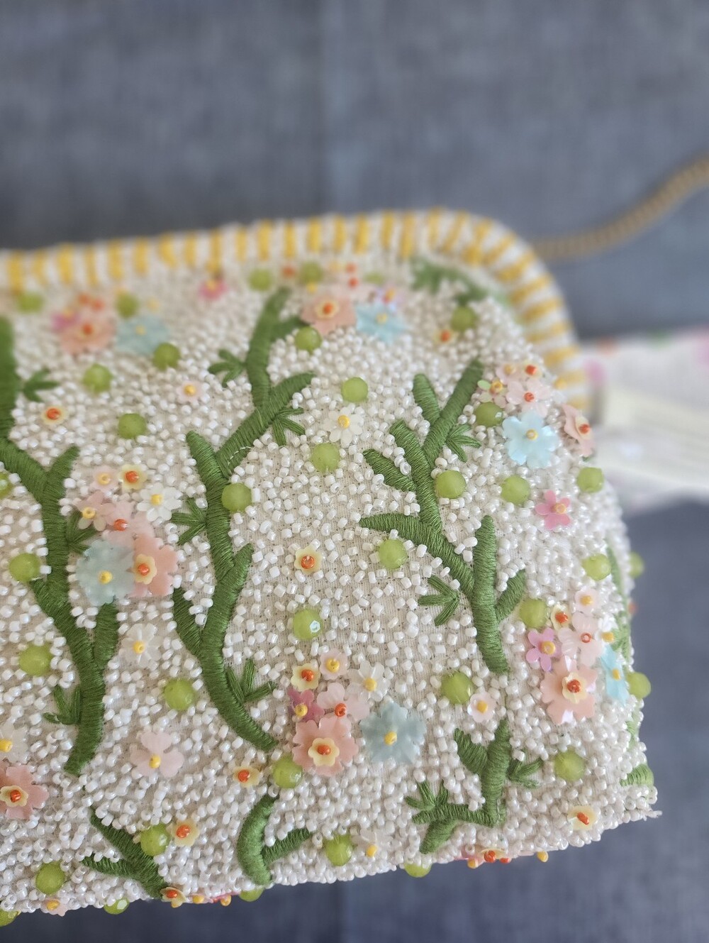 Beaded And Sequin Floral Clutch Crossbody Bag Rare Bag Viral New With Tag - Picture 4 of 12